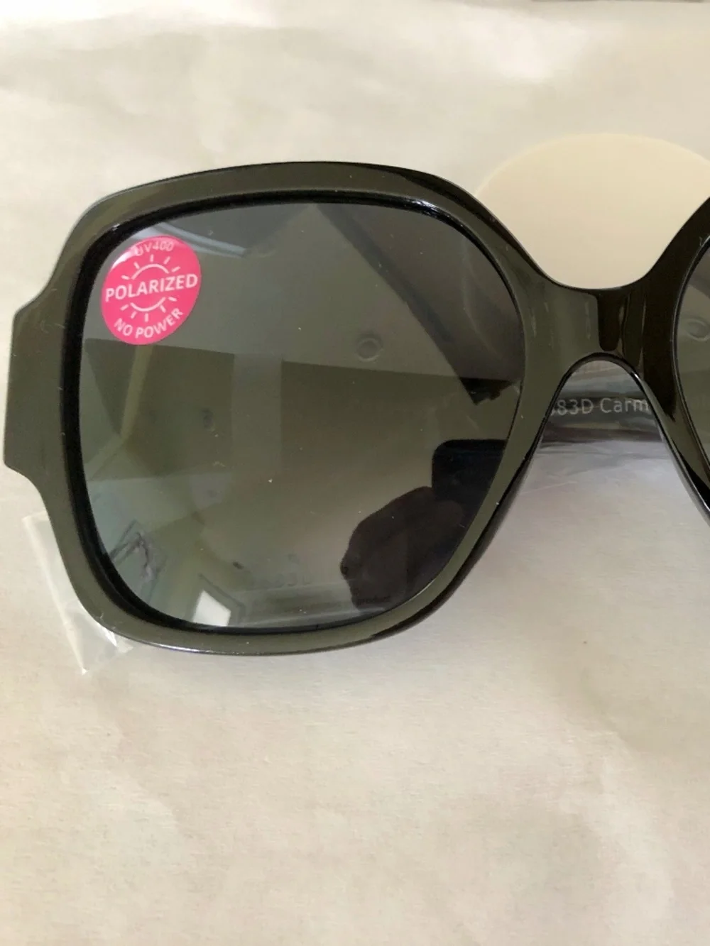 NEW Peepers Carmen‎ Black Polarized Sunglasses